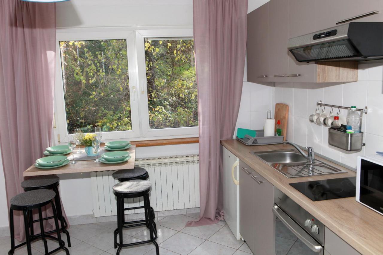 Apartment Magnolija - Free Parking Karlovac Εξωτερικό φωτογραφία
